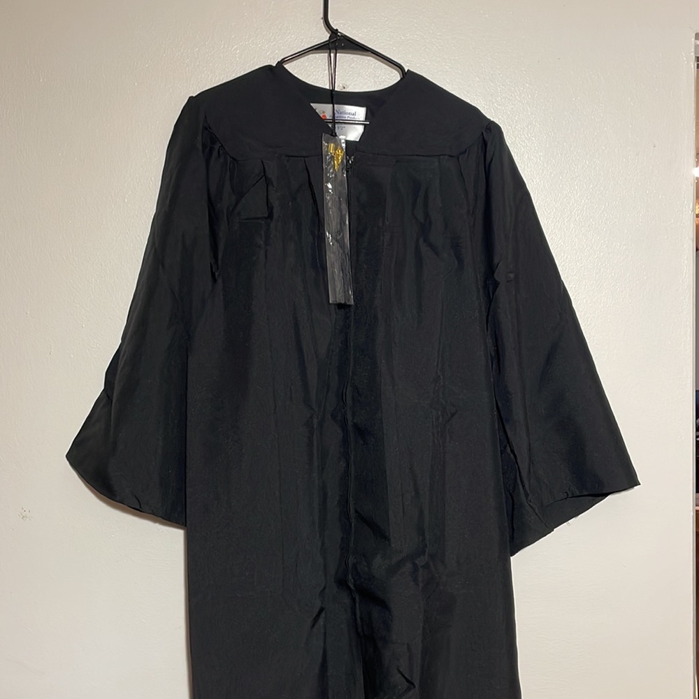 National Recorgnition Products 5’0 to 5’2 black mantle
